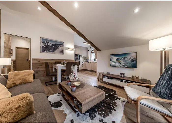 Apartman 1650 - Charming Penthouse With Stunning Views & Private Parking Courchevel