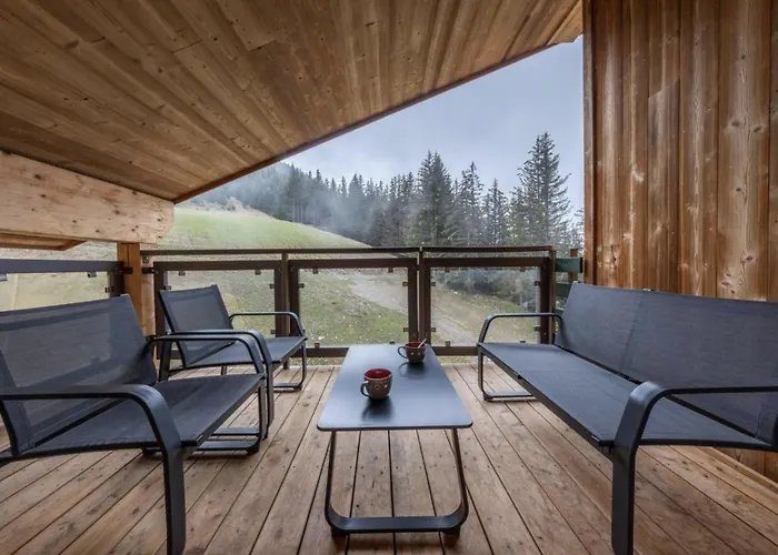 1650 - Charming Penthouse With Stunning Views & Private Parking * Courchevel