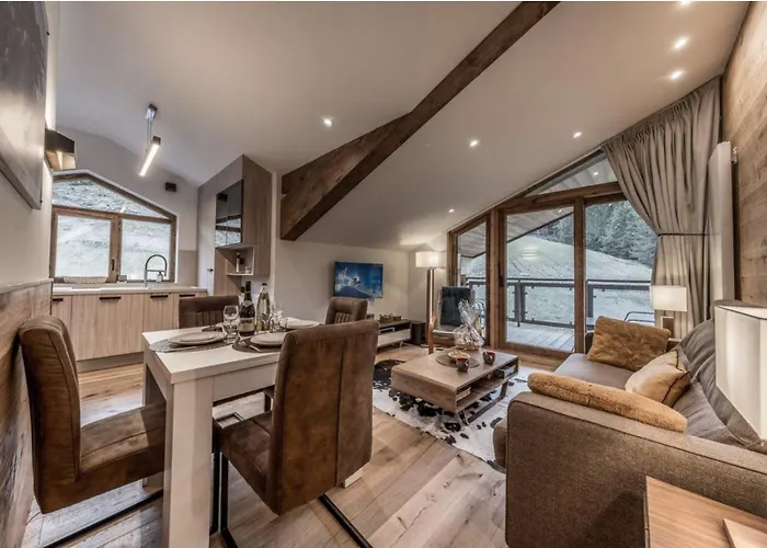 Daire 1650 - Charming Penthouse With Stunning Views & Private Parking